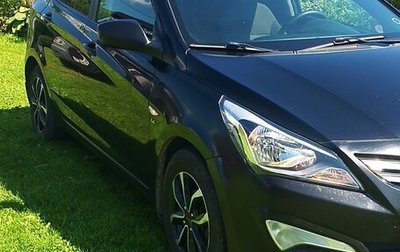 Hyundai Solaris II рестайлинг, 2015 год, 750 000 рублей, 1 фотография