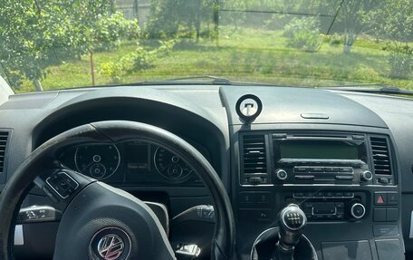 Volkswagen Multivan T5, 2010 год, 2 000 000 рублей, 3 фотография