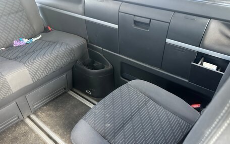 Volkswagen Multivan T5, 2010 год, 2 000 000 рублей, 6 фотография