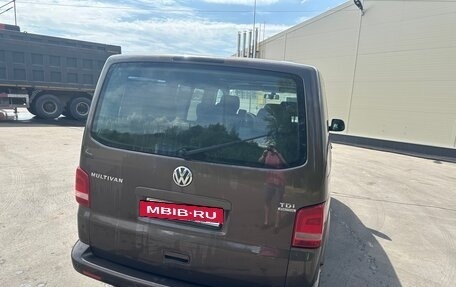 Volkswagen Multivan T5, 2010 год, 2 000 000 рублей, 12 фотография