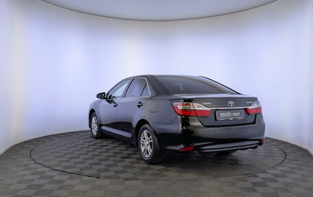 Toyota Camry, 2015 год, 1 645 000 рублей, 7 фотография