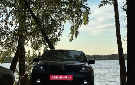 Mazda Axela, 2004 год, 590 000 рублей, 2 фотография