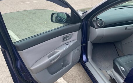 Mazda Axela, 2004 год, 590 000 рублей, 10 фотография