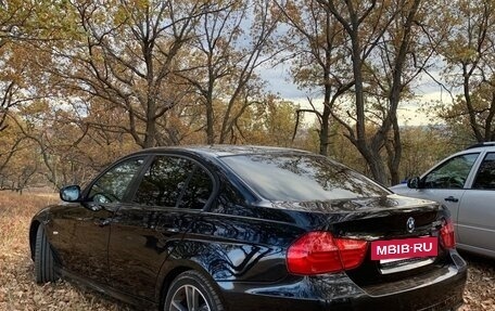 BMW 3 серия, 2011 год, 1 050 000 рублей, 12 фотография