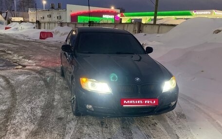 BMW 3 серия, 2011 год, 1 050 000 рублей, 5 фотография