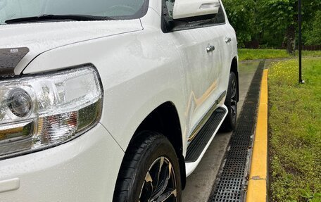 Toyota Land Cruiser 200, 2017 год, 5 650 000 рублей, 5 фотография