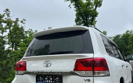 Toyota Land Cruiser 200, 2017 год, 5 650 000 рублей, 3 фотография