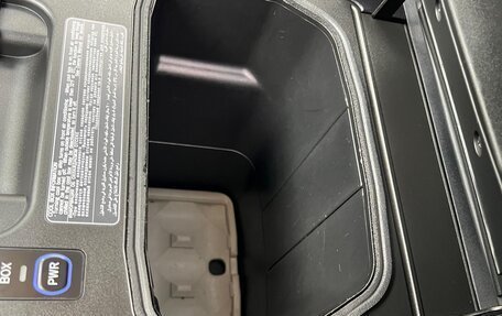 Toyota Land Cruiser 200, 2017 год, 5 650 000 рублей, 12 фотография