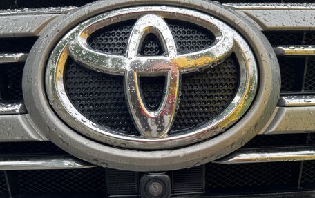 Toyota Land Cruiser 200, 2017 год, 5 650 000 рублей, 14 фотография