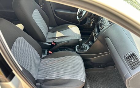 Volkswagen Polo VI (EU Market), 2011 год, 870 000 рублей, 18 фотография