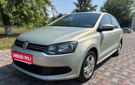 Volkswagen Polo VI (EU Market), 2011 год, 870 000 рублей, 12 фотография