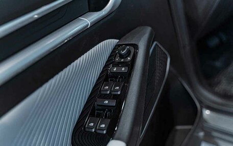 Geely Emgrand, 2024 год, 2 243 990 рублей, 13 фотография