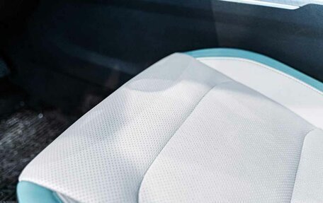 Geely Emgrand, 2024 год, 2 243 990 рублей, 14 фотография