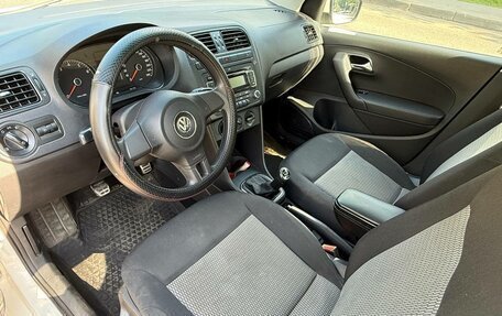 Volkswagen Polo VI (EU Market), 2011 год, 440 000 рублей, 6 фотография