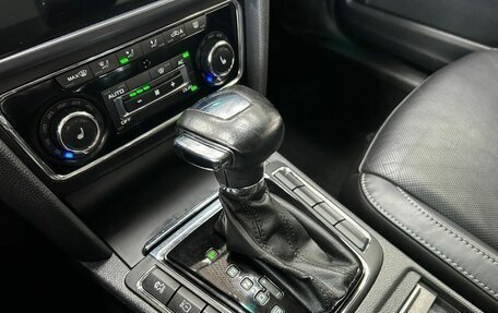 Skoda Superb III рестайлинг, 2012 год, 999 000 рублей, 16 фотография
