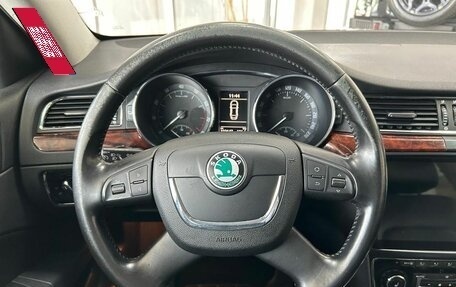 Skoda Superb III рестайлинг, 2012 год, 999 000 рублей, 14 фотография