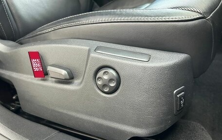 Skoda Superb III рестайлинг, 2012 год, 999 000 рублей, 23 фотография