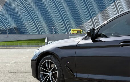 BMW 5 серия, 2021 год, 5 300 000 рублей, 11 фотография