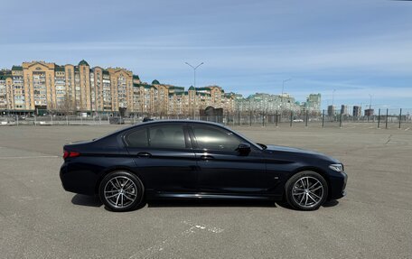 BMW 5 серия, 2021 год, 5 300 000 рублей, 13 фотография