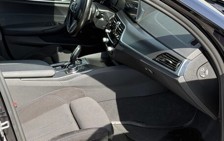 BMW 5 серия, 2021 год, 5 300 000 рублей, 29 фотография