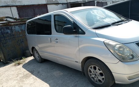 Hyundai Grand Starex Grand Starex I рестайлинг 2, 2008 год, 1 400 000 рублей, 3 фотография