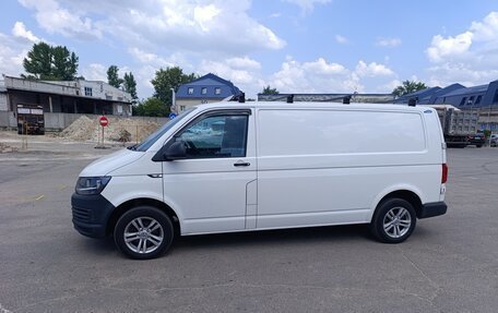Volkswagen Transporter T6 рестайлинг, 2018 год, 3 150 000 рублей, 21 фотография