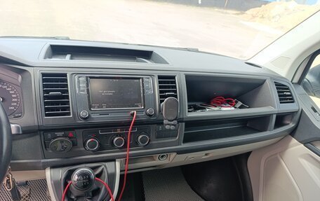 Volkswagen Transporter T6 рестайлинг, 2018 год, 3 150 000 рублей, 20 фотография