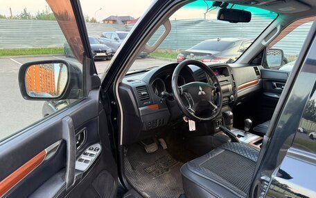 Mitsubishi Pajero IV, 2007 год, 1 215 000 рублей, 19 фотография