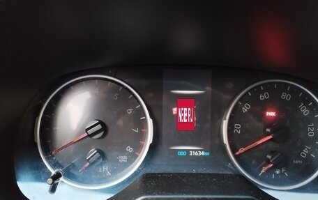 Toyota RAV4, 2019 год, 3 799 000 рублей, 6 фотография