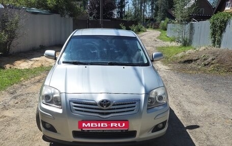 Toyota Avensis III рестайлинг, 2008 год, 950 000 рублей, 2 фотография