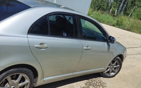 Toyota Avensis III рестайлинг, 2008 год, 950 000 рублей, 34 фотография