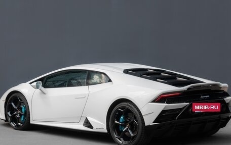 Lamborghini Huracán, 2020 год, 20 500 000 рублей, 6 фотография