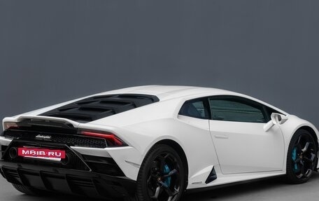 Lamborghini Huracán, 2020 год, 20 500 000 рублей, 7 фотография