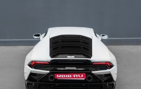 Lamborghini Huracán, 2020 год, 20 500 000 рублей, 9 фотография