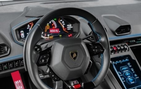 Lamborghini Huracán, 2020 год, 20 500 000 рублей, 16 фотография
