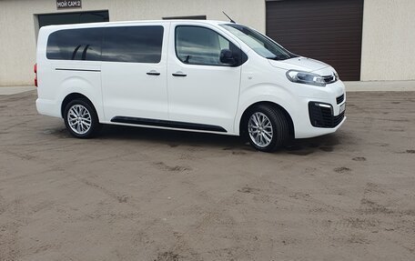 Citroen SpaceTourer I, 2018 год, 2 600 000 рублей, 2 фотография