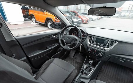 Hyundai Solaris II рестайлинг, 2020 год, 1 250 000 рублей, 28 фотография