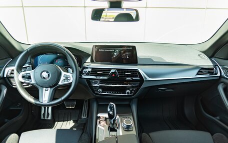 BMW 5 серия, 2020 год, 4 490 000 рублей, 10 фотография