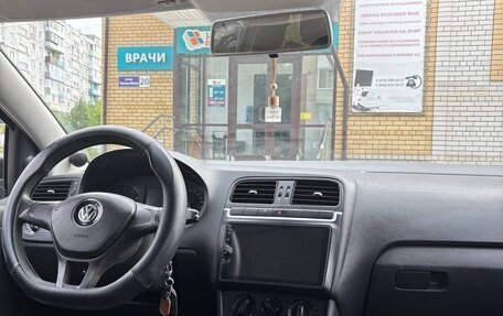 Volkswagen Polo VI (EU Market), 2016 год, 592 000 рублей, 4 фотография