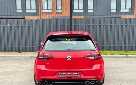 Volkswagen Golf R VII, 2019 год, 3 390 000 рублей, 8 фотография