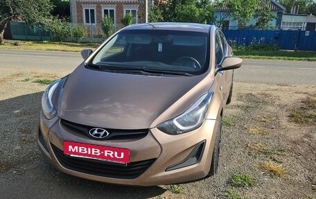 Hyundai Elantra V, 2014 год, 950 000 рублей, 2 фотография