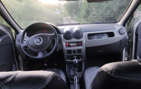 Renault Logan I, 2011 год, 180 000 рублей, 6 фотография