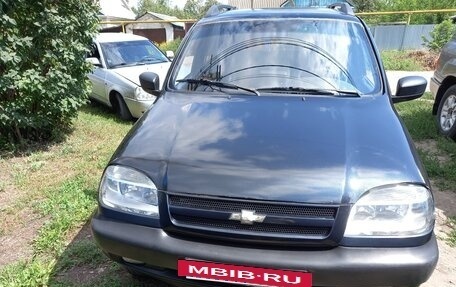 Chevrolet Niva I рестайлинг, 2006 год, 280 000 рублей, 2 фотография