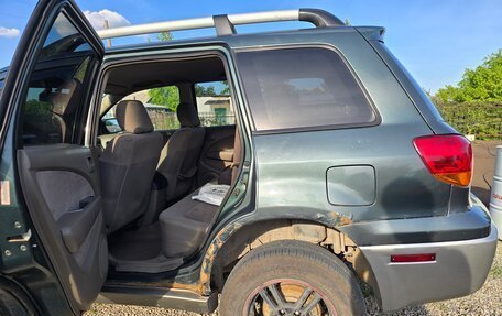 Mitsubishi Outlander III рестайлинг 3, 2003 год, 670 000 рублей, 29 фотография
