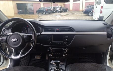 KIA Rio IV, 2018 год, 1 170 000 рублей, 10 фотография
