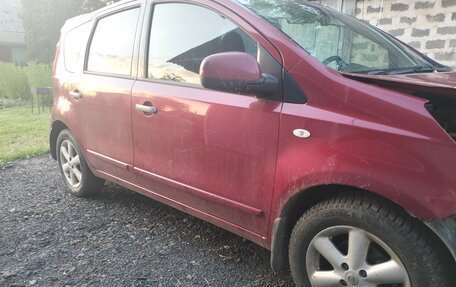 Nissan Note II рестайлинг, 2010 год, 650 000 рублей, 3 фотография