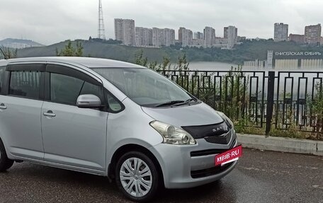 Toyota Ractis I, 2010 год, 620 000 рублей, 8 фотография