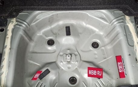 Toyota Ractis I, 2010 год, 620 000 рублей, 20 фотография