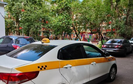 KIA Rio III рестайлинг, 2016 год, 750 000 рублей, 5 фотография