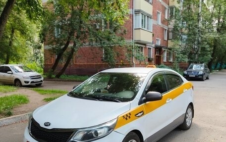 KIA Rio III рестайлинг, 2016 год, 750 000 рублей, 2 фотография